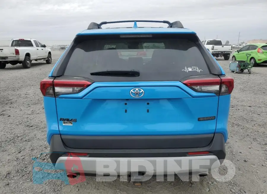 2T3J1RFV3KW009833 Photo# 6