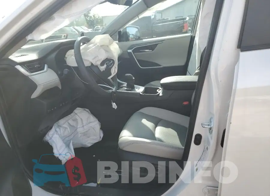 2T3N1RFV3RW429216 Photo# 7