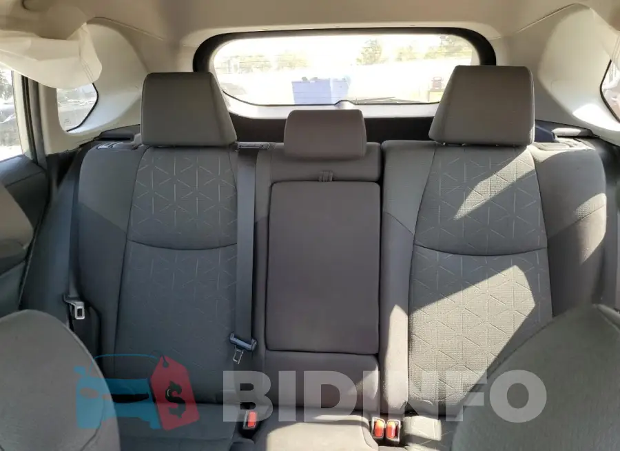 2T3P1RFV1PW329282 Photo# 10