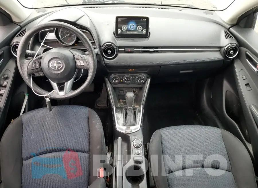 3MYDLBZV6GY112967 Photo# 8