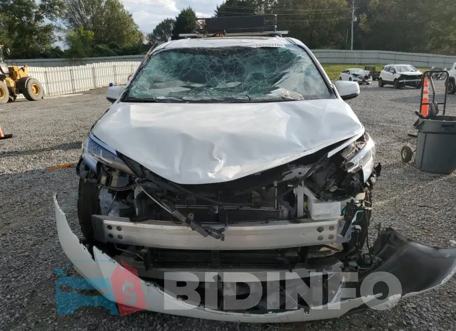 5TDZRKEC5PS169885 Photo# 5