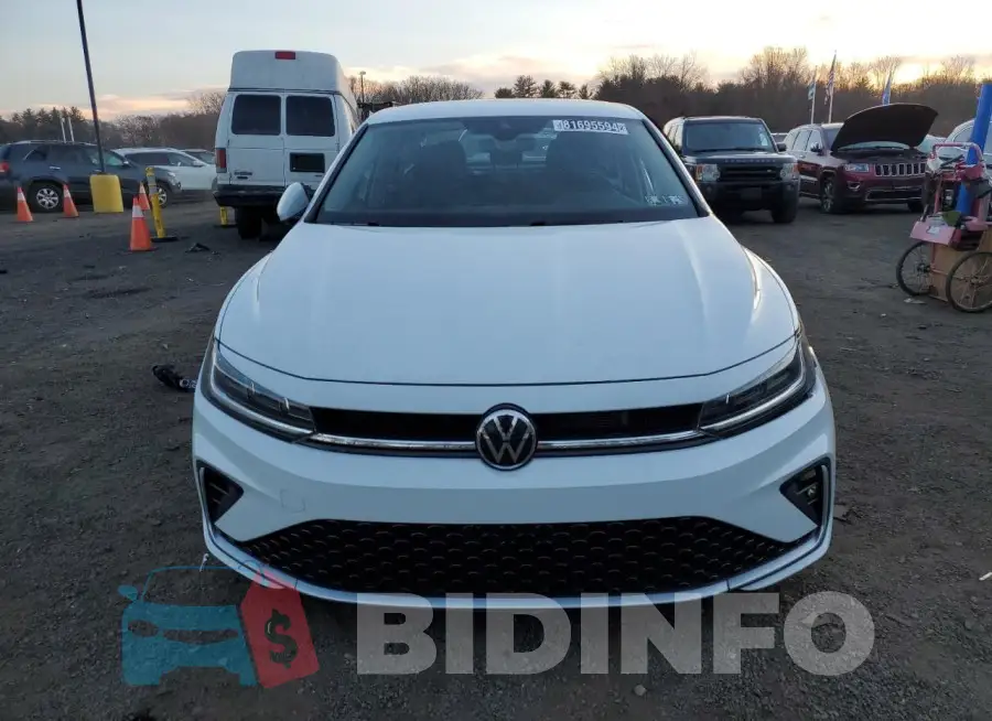 3VW5X7BU0SM026072 Photo# 5