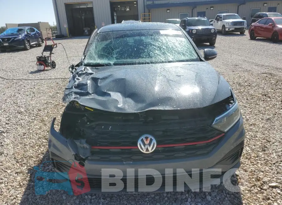 3VW6T7BU0KM263743 Photo# 5