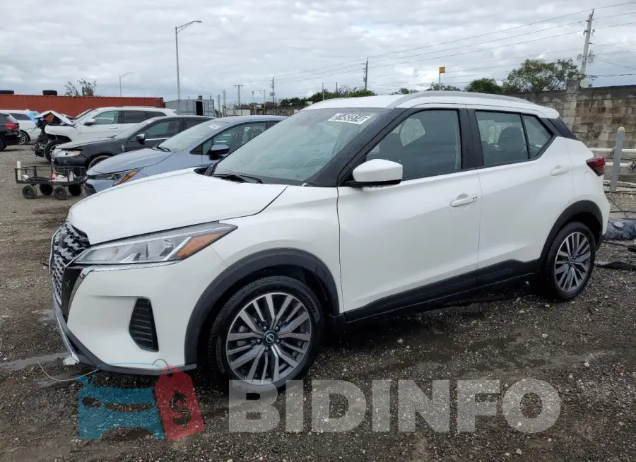 3N1CP5CV9PL514524 Photo# 1