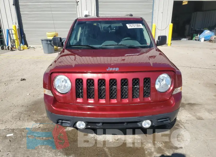 1C4NJPBB4GD787757 Photo# 5