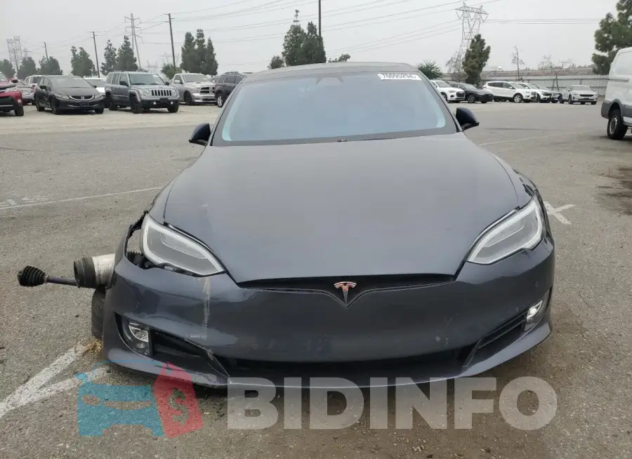 5YJSA1E42HF227582 Photo# 5