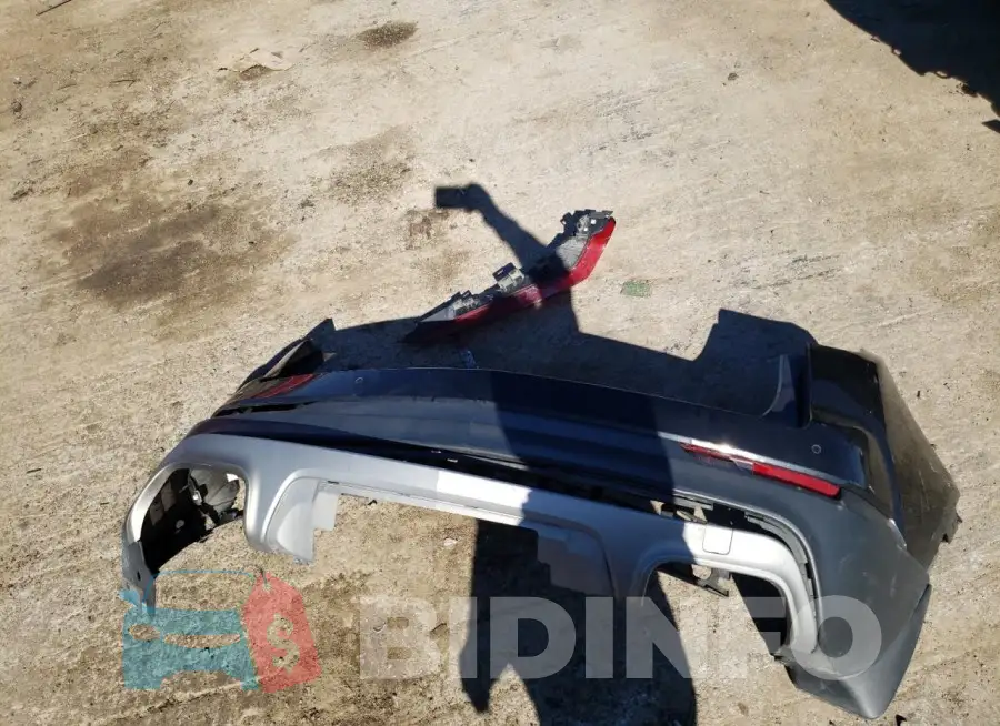 1GYFZDR4XKF170289 Photo# 13