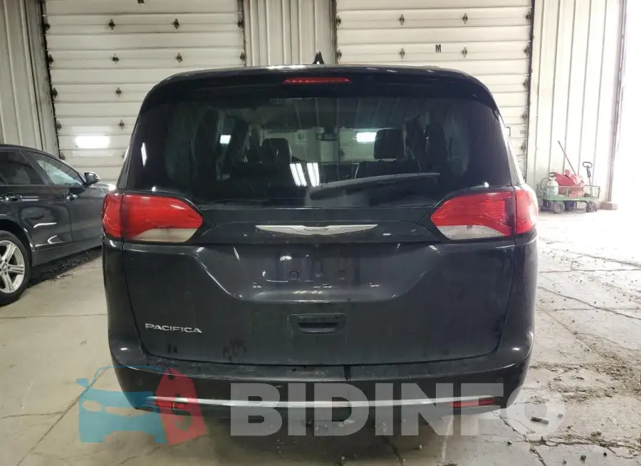 2C4RC1EG6HR811586 Photo# 6