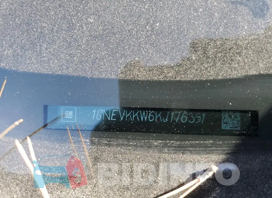 1GNEVKKW6KJ176351 Photo# 12