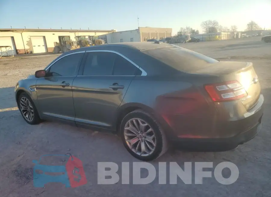1FAHP2F82FG135526 Photo# 2