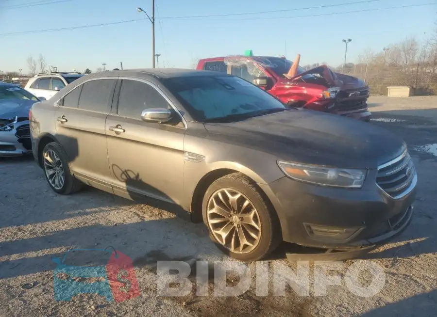 1FAHP2F82FG135526 Photo# 4
