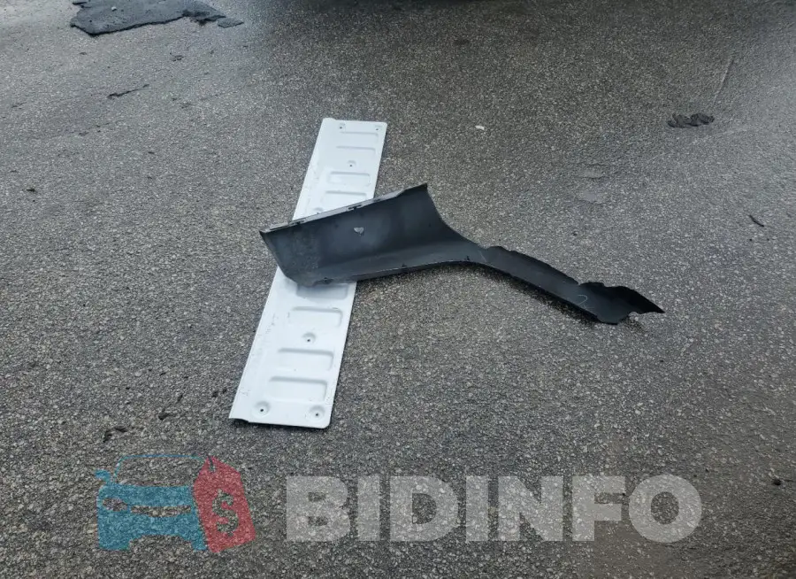 1FTER4FH6PLE17275 Photo# 12