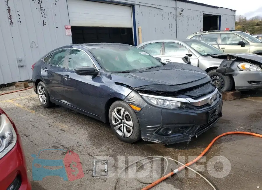 19XFC2F62GE052045 Photo# 4