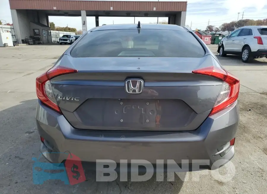 19XFC2F77HE077520 Photo# 6