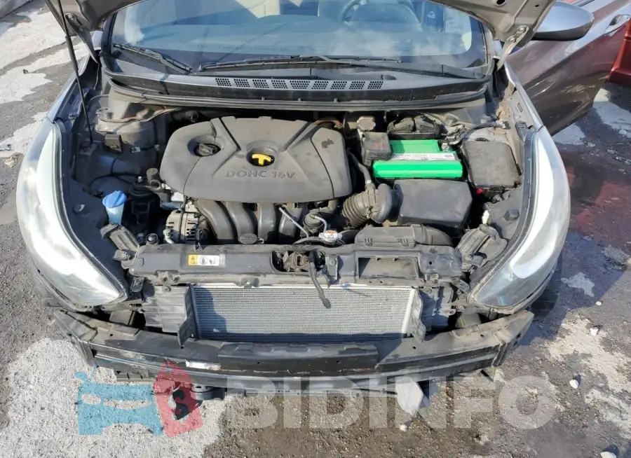 5NPDH4AE0GH732914 Photo# 11