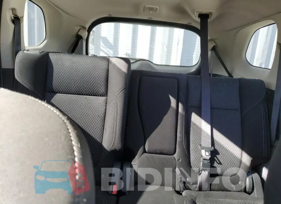 JA4AD2A33LZ006270 Photo# 10