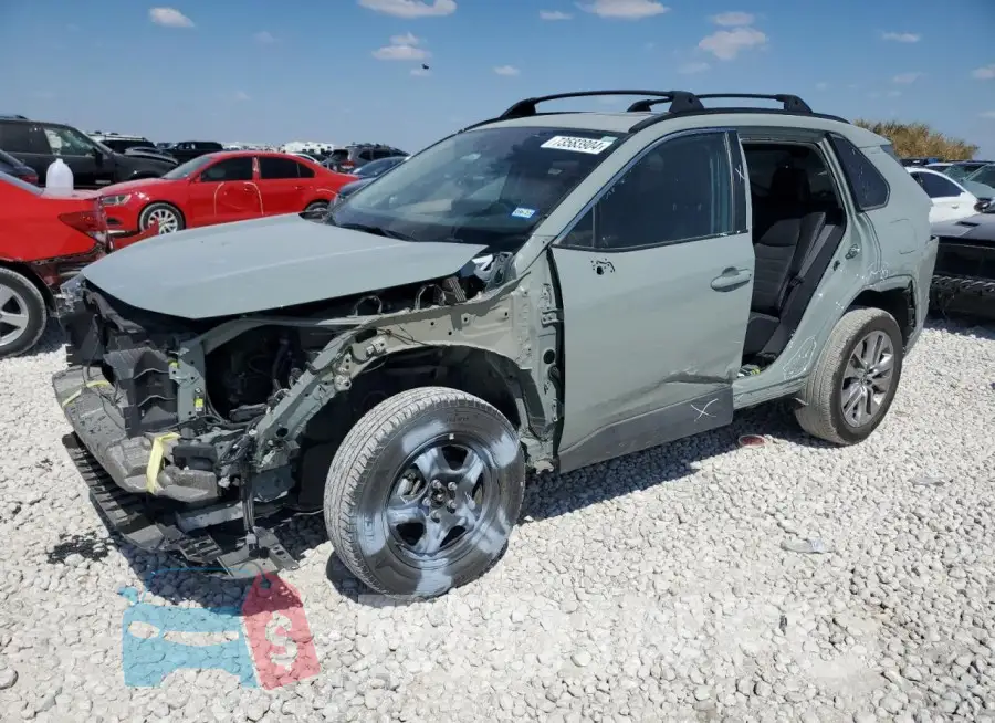2T3C1RFV8PW294769 Photo# 1