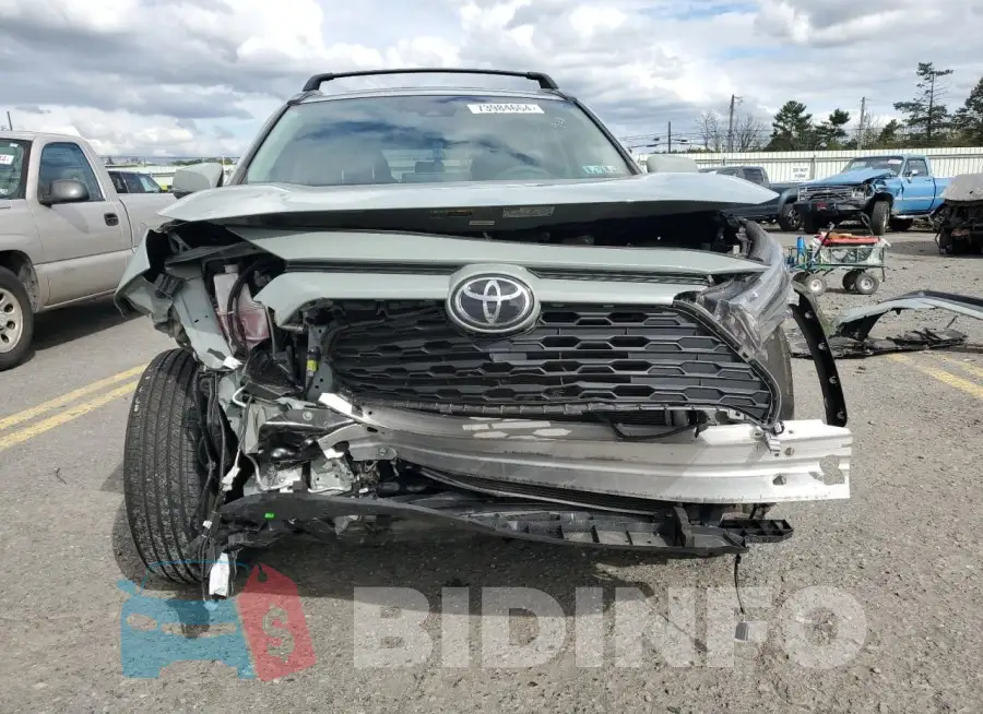 2T3P1RFV4PW351521 Photo# 5