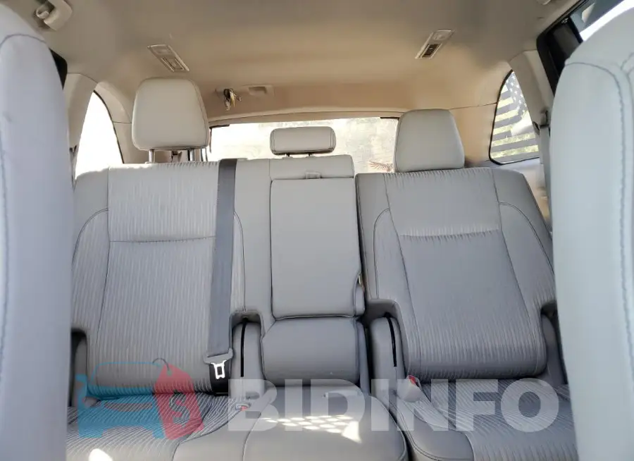 5TDZZRFH5JS246748 Photo# 10