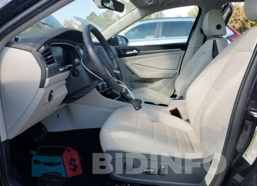 3VW7M7BU3RM012646 Photo# 7