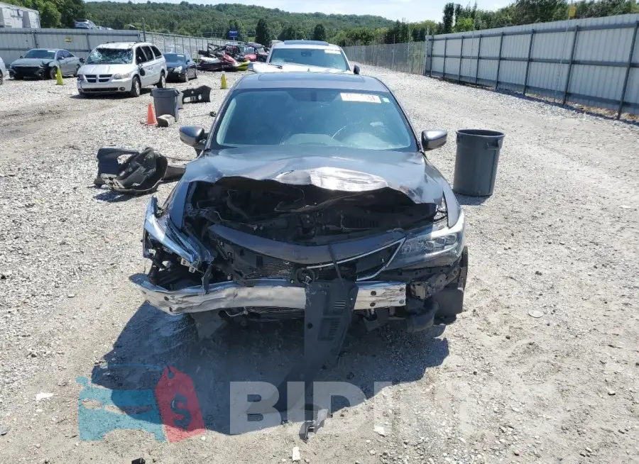 19UDE2F31HA008941 Photo# 5