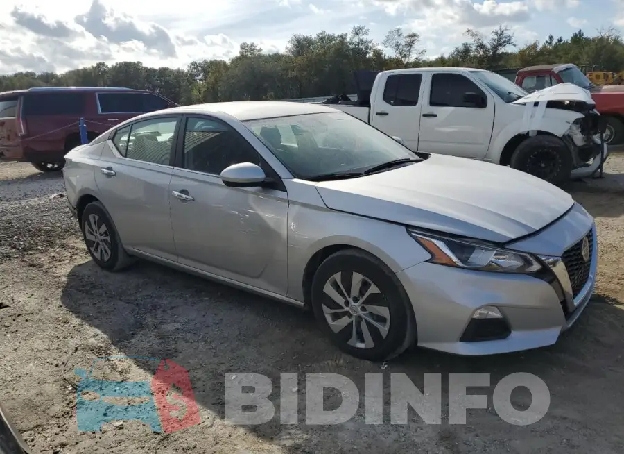 1N4BL4BV6LC130633 Photo# 4
