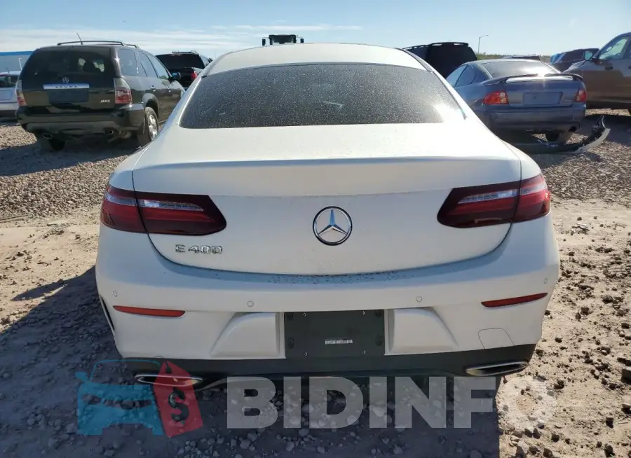 WDD1J6FB1JF005385 Photo# 6