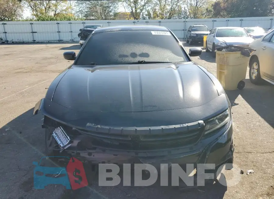 2C3CDXBGXKH650560 Photo# 5