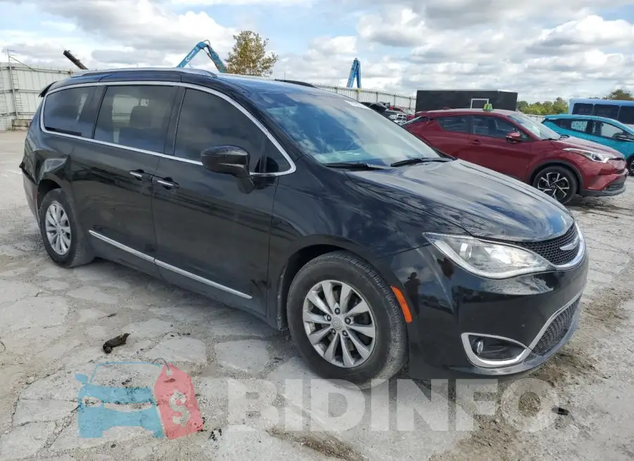 2C4RC1EG6JR139213 Photo# 4