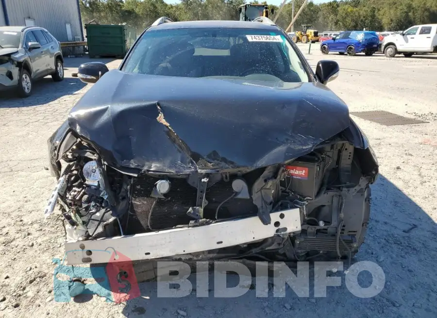 2T2ZK1BA9FC157663 Photo# 5