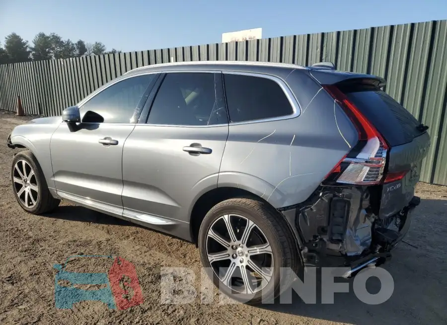 YV4102RL8M1733049 Photo# 2