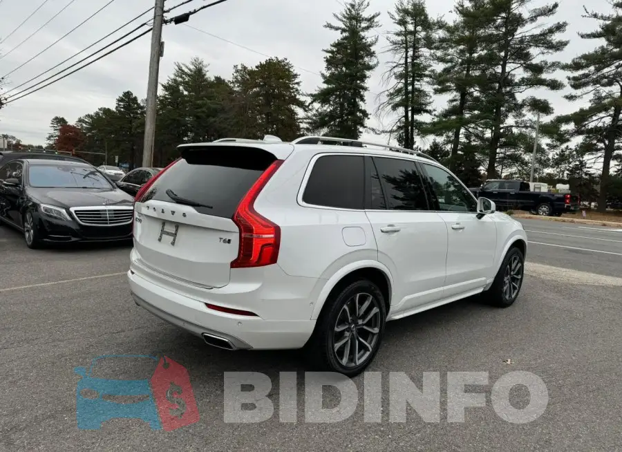 YV4A22PK2J1324951 Photo# 3