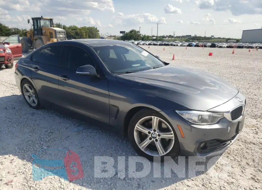WBA4A5C57FG051740 Photo# 4