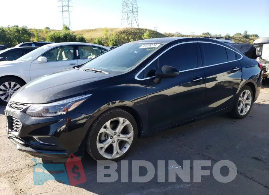1G1BF5SMXH7140816 Photo# 1