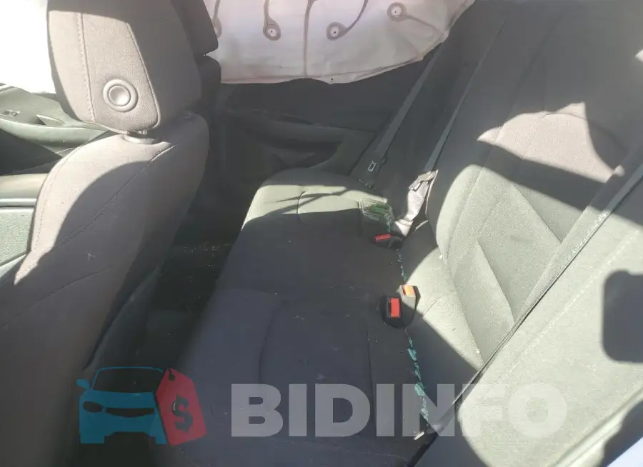 1G1ZB5ST4KF174782 Photo# 10