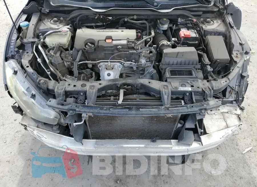 19XFC2F70GE229426 Photo# 11