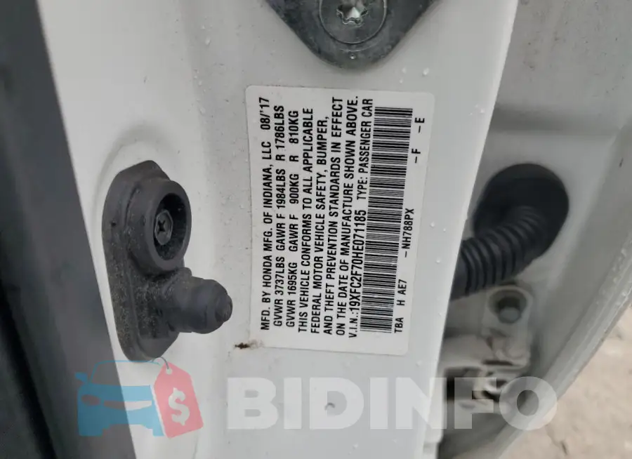 19XFC2F70HE071185 Photo# 12