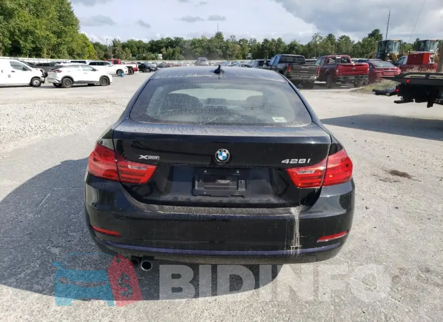 WBA4C9C50GG137023 Photo# 6