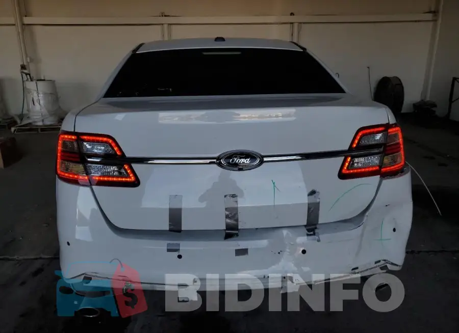 1FAHP2E89FG112018 Photo# 6