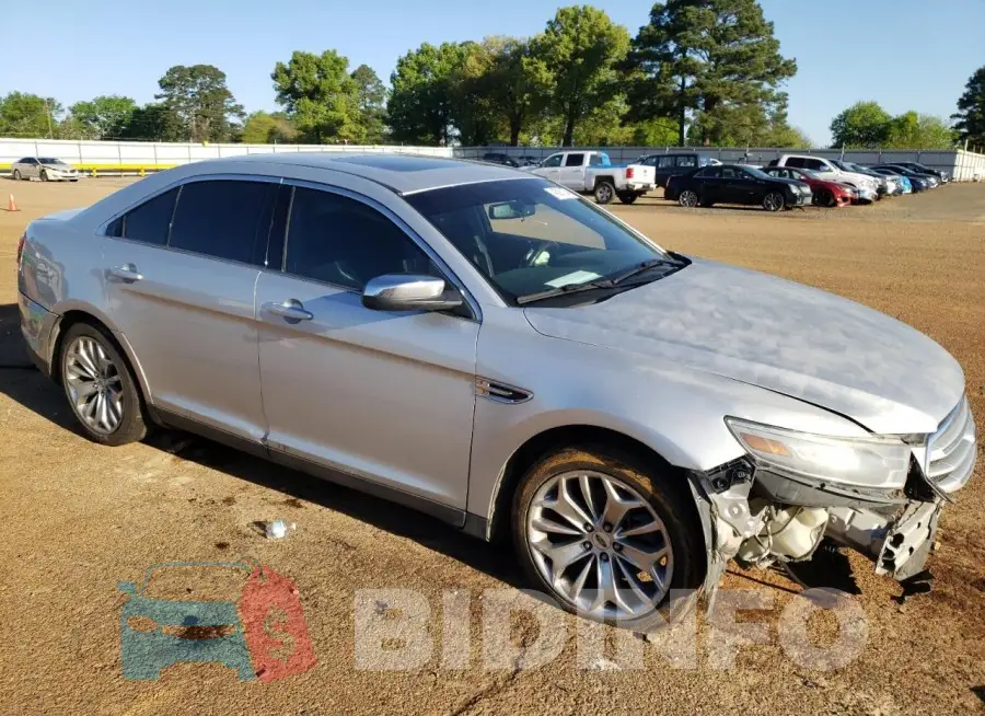 1FAHP2F84FG110370 Photo# 4