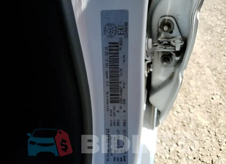 1C6SRFLT5KN868077 Photo# 12