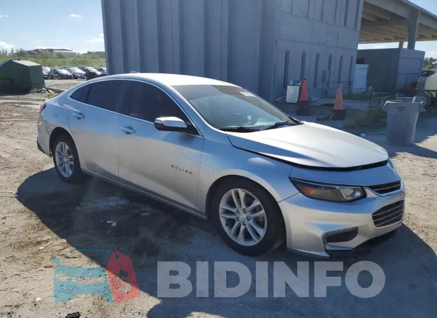 1G1ZD5ST0JF138421 Photo# 4