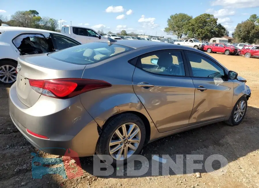 5NPDH4AE8FH586843 Photo# 3