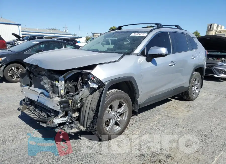 2T3P1RFV4PW403908 Photo# 1