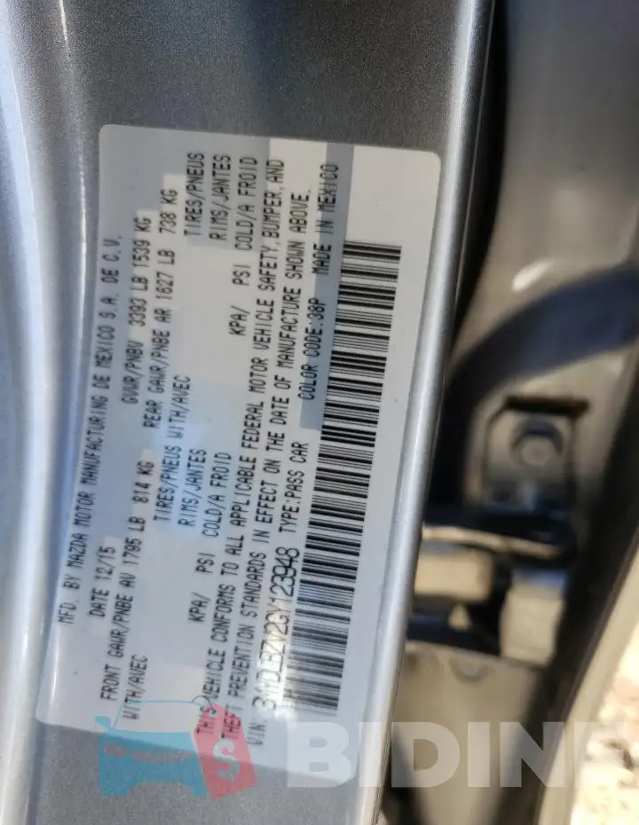 3MYDLBZV2GY123948 Photo# 12