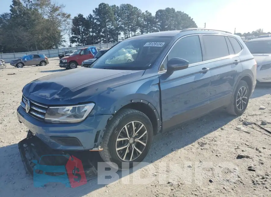 3VV3B7AX7KM178467 Photo# 1