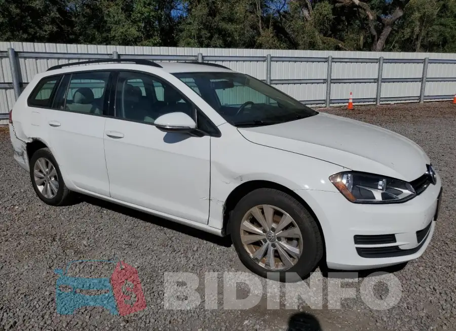 3VW017AU0HM514847 Photo# 4