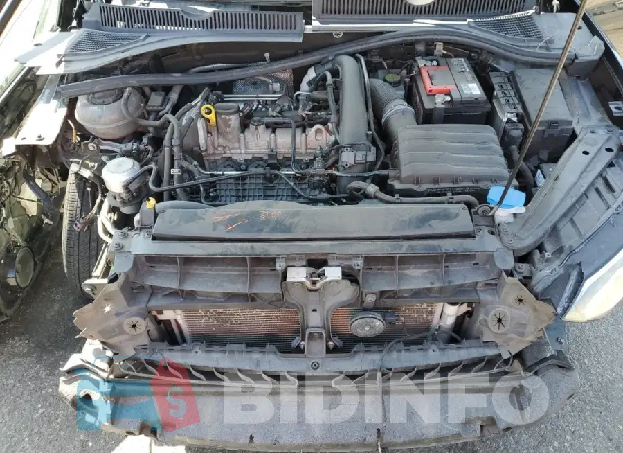 3VWCB7BU7KM144500 Photo# 11