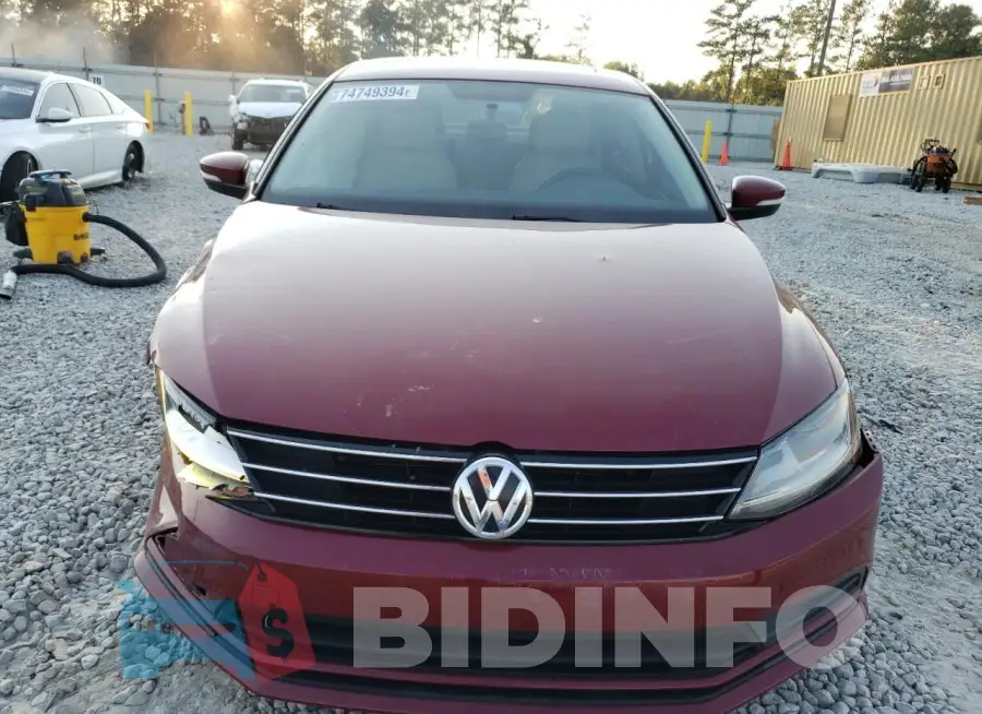 3VWDB7AJ2HM379469 Photo# 5