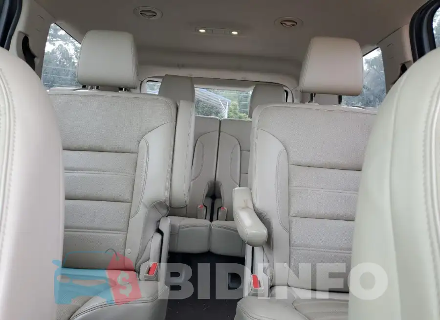 1GKKNPLS6JZ107586 Photo# 10